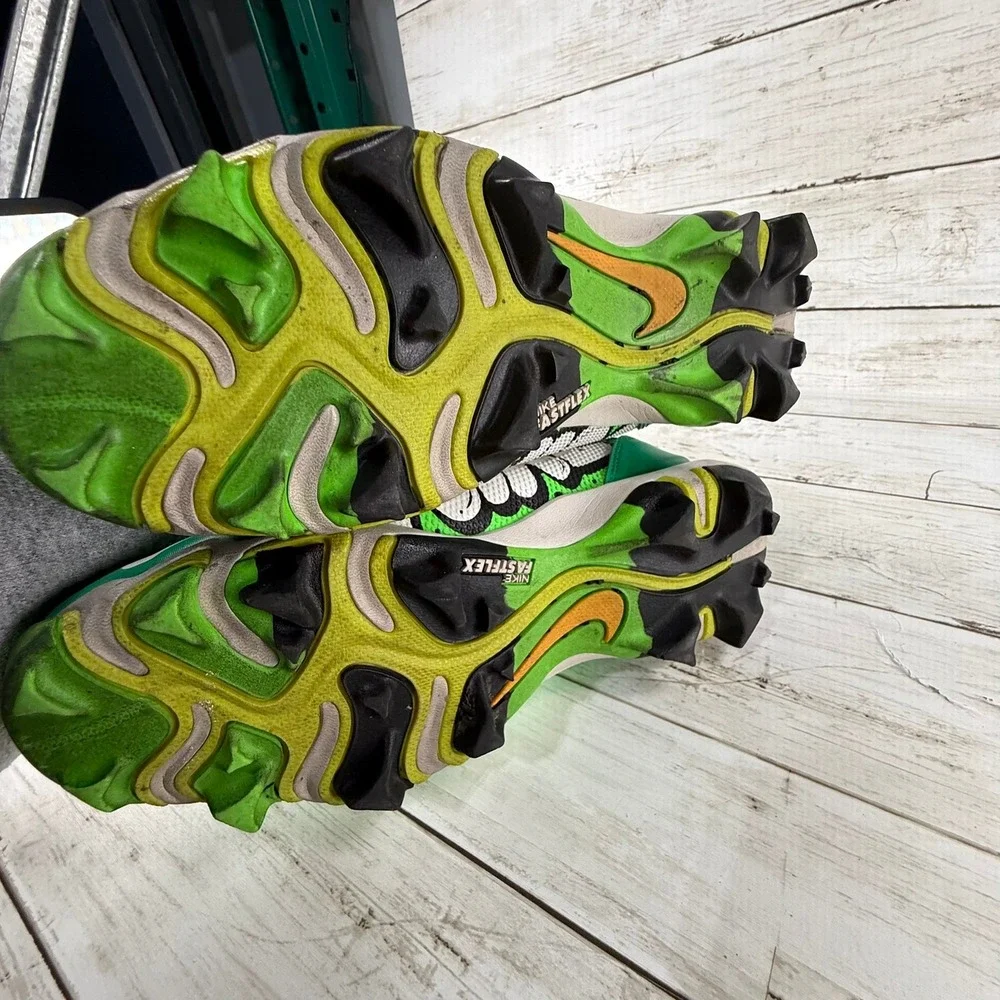 Nike Alpha Menace Shark 3 Kids‎ 5Y Green Yellow Graffiti Baseball Cleats CV0581